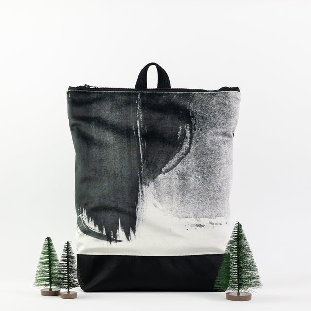 BLACK WATERCOLOR