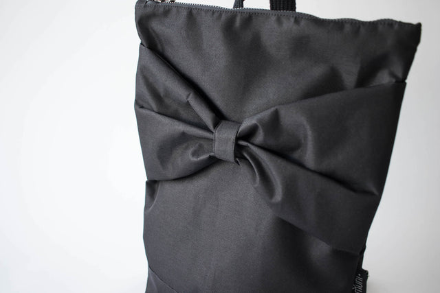 Black "Bow" L - MUNI