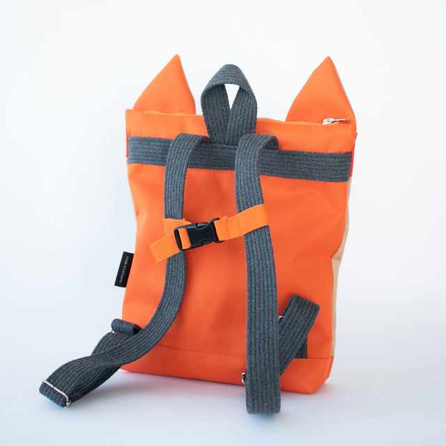 <tc>LAPĖ - kuprinė  S/L</tc>